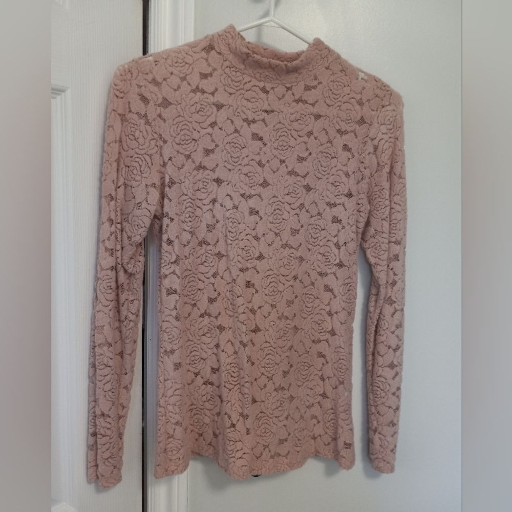 Dynamite Lace Top